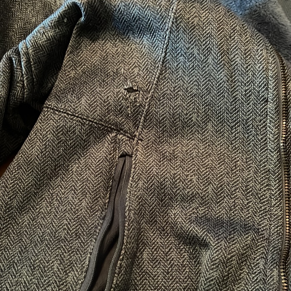 Jacket - Picture 5 of 5
